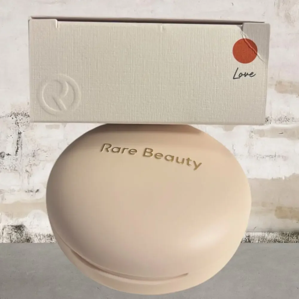 Rare Beauty Soft Pinch Luminous Powder Blush in Love NIB